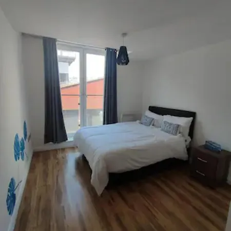 Melody-2beds 1bath, Chinatown With Free Parking *